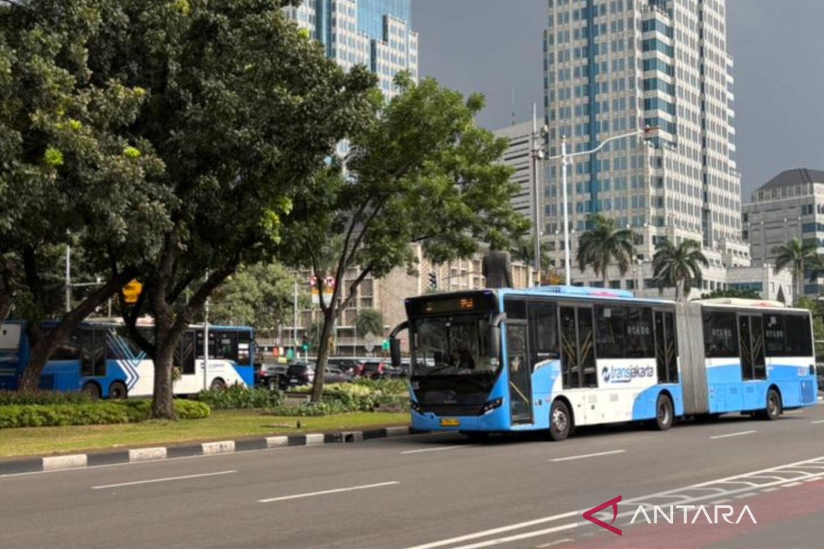 Jumlah penumpang angkutan umum di Jakarta meningkat pada Mei 2026