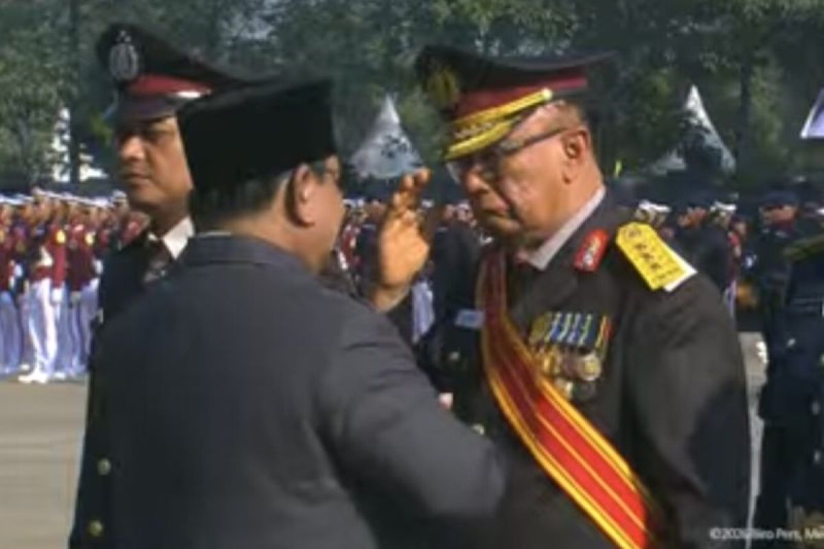 Presiden anugerahkan pangkat kehormatan ke mantan ajudan Soekarno
