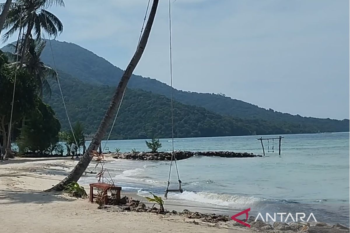 Jepara bentuk tim wisata berkelanjutan Karimunjawa