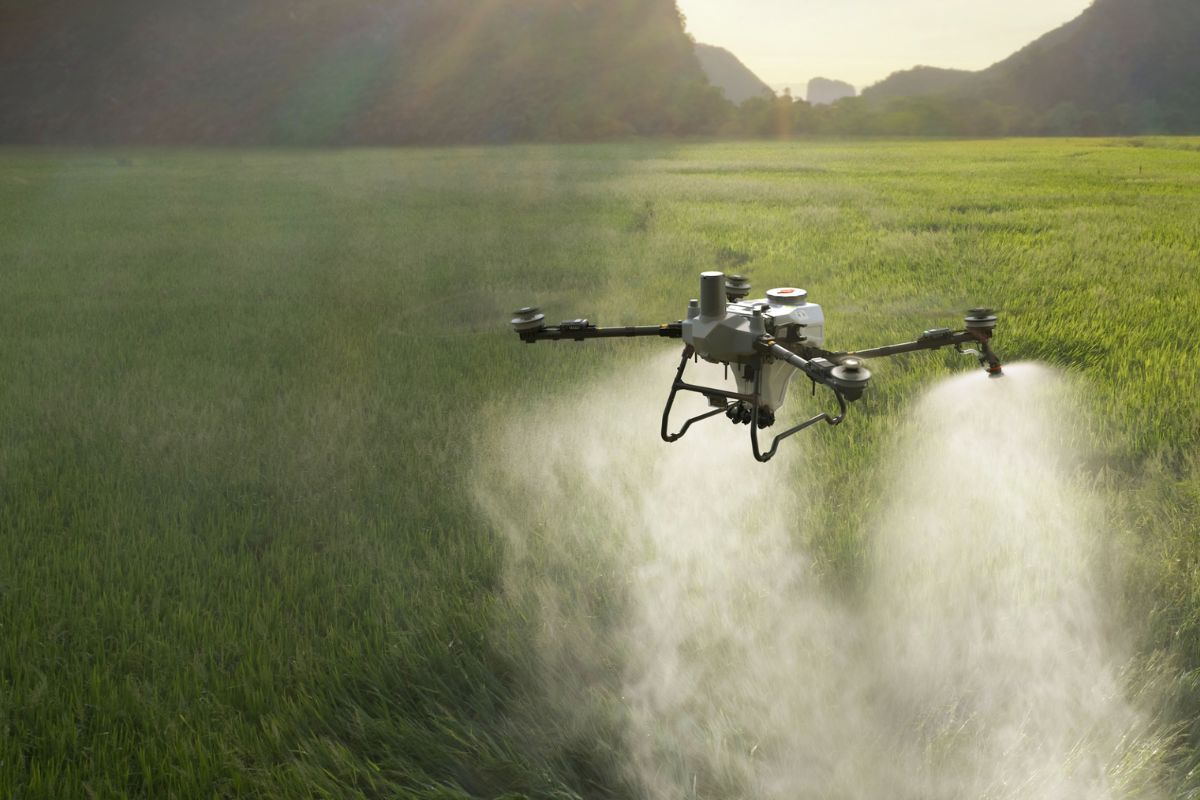 DJI Agriculture Tingkatkan Metode Pertanian Presisi dengan Meluncurkan Agras T55 dan Dual Battery Spraying System Agras T100