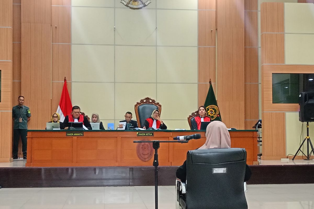Dokter Tifa didakwa soal tuduhan ijazah palsu dan nama baik Jokowi