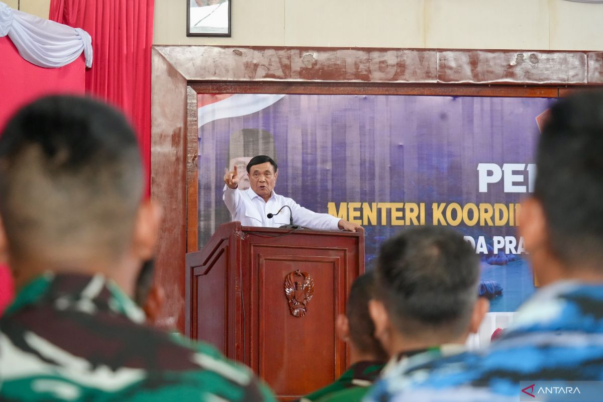 Menko Polkam minta TNI dan Polri perkuat kekompakan di perbatasan