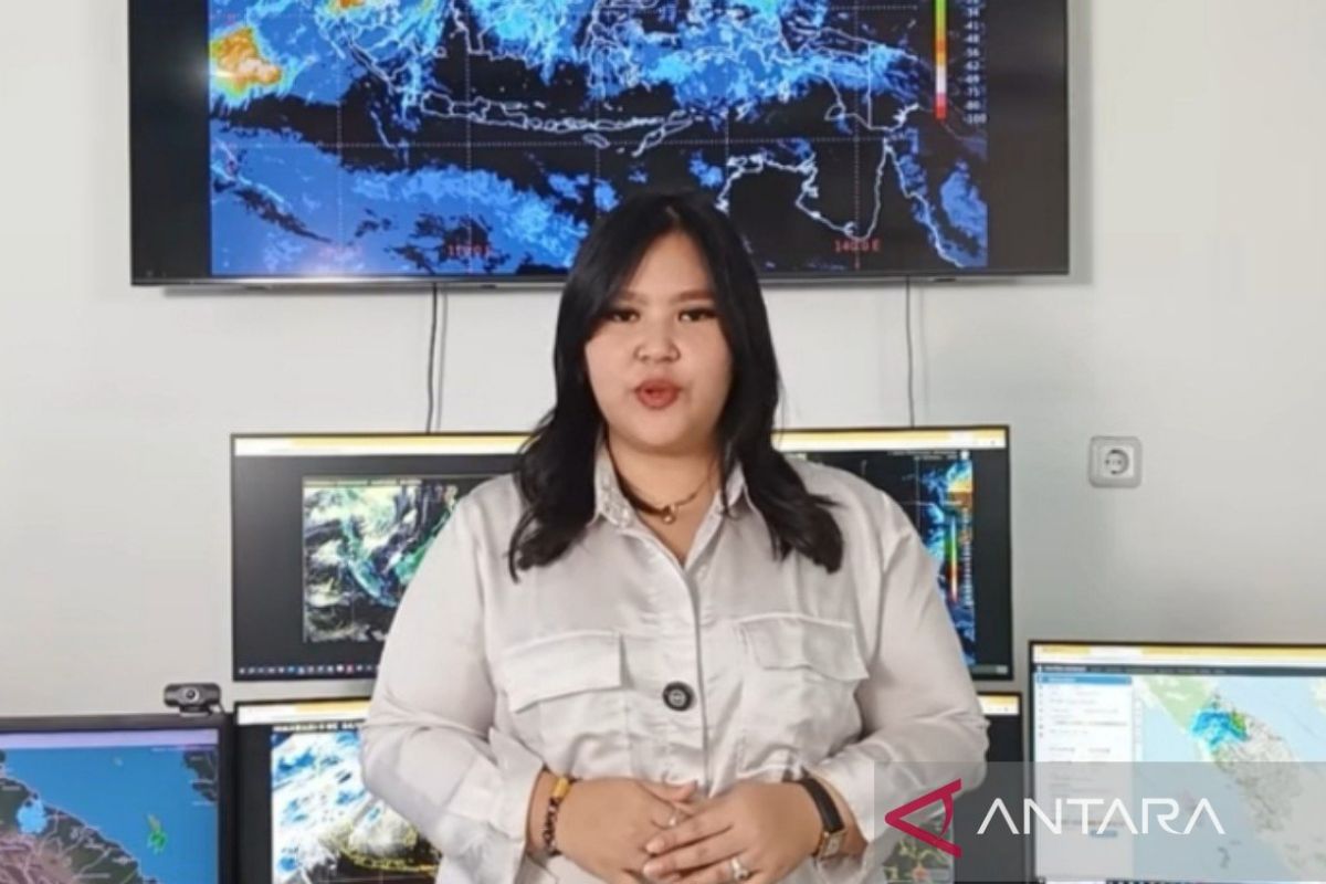 BBMKG: 13 titik panas terpantau di Sumatera Utara
