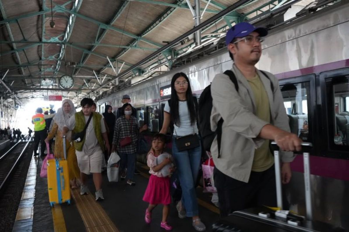 Daop 6 Yogyakarta  layani 6,9 juta penumpang pada Semester I-2026
