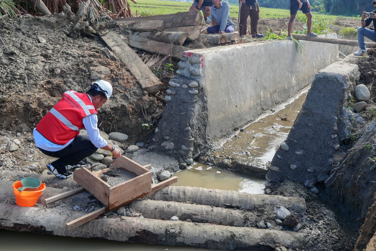 Kawal pembangunan irigasi di Luwu