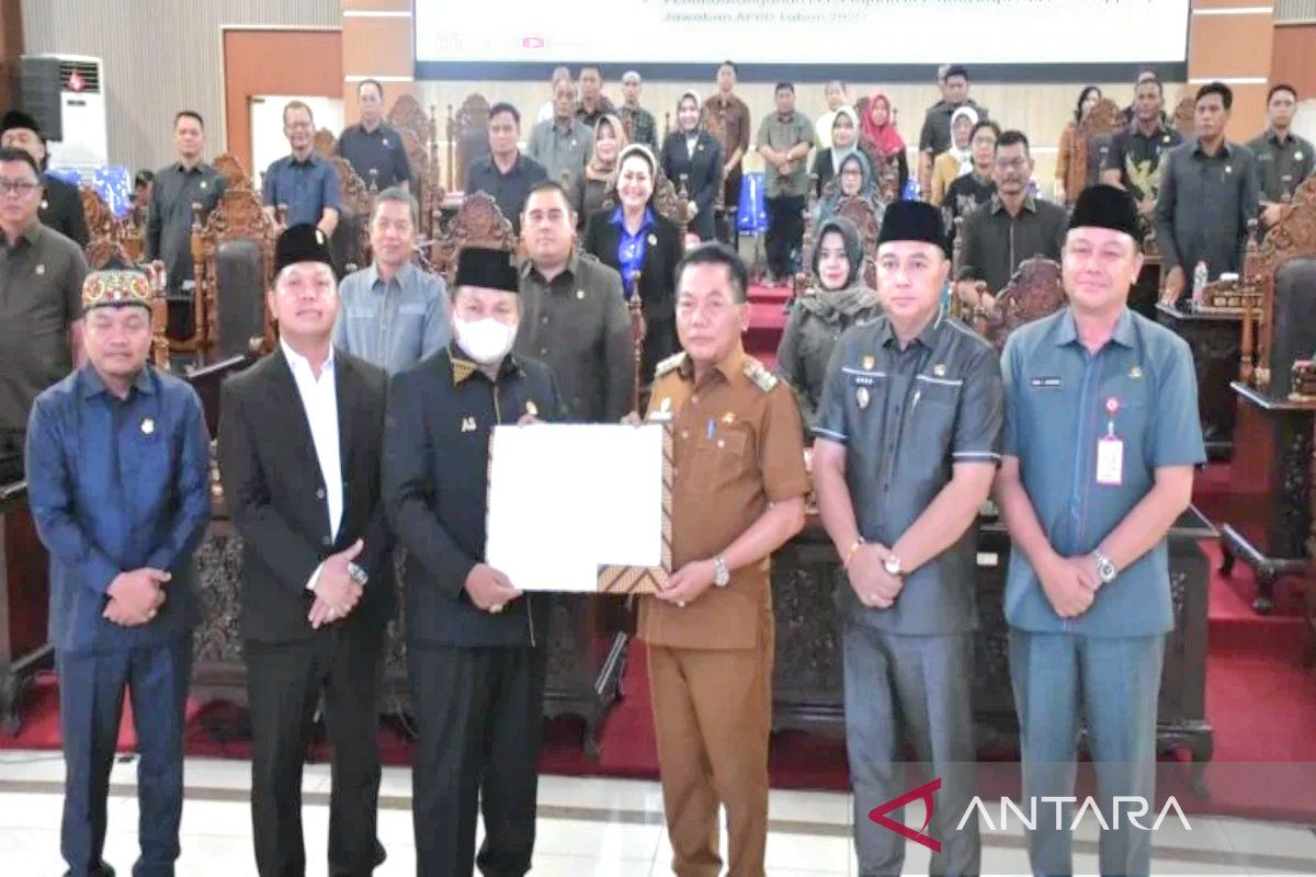 Bupati Kapuas tegaskan komitmen pemerataan pembangunan hingga ke desa