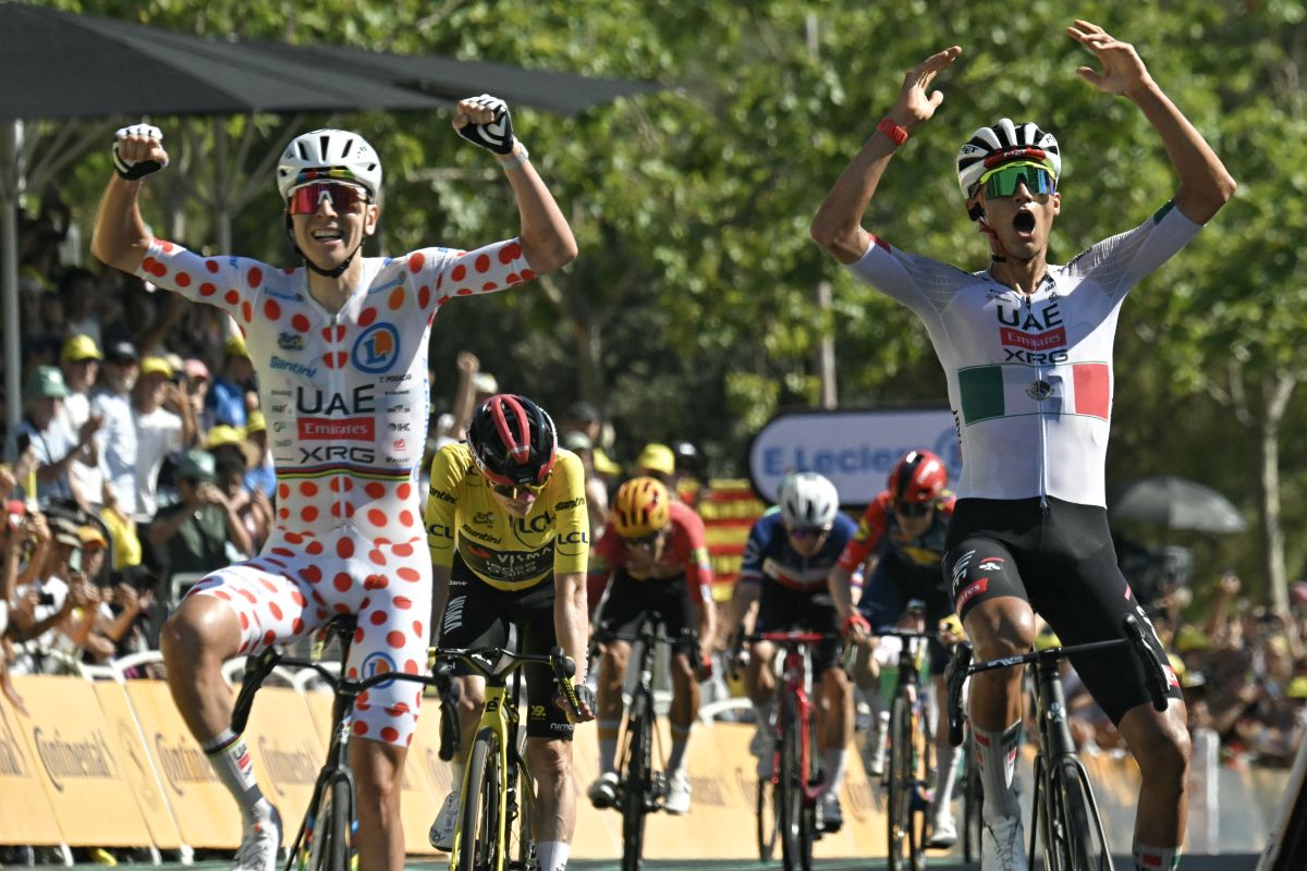 Pogacar tak kecewa meski finis kedua di etape kedua Tour de France