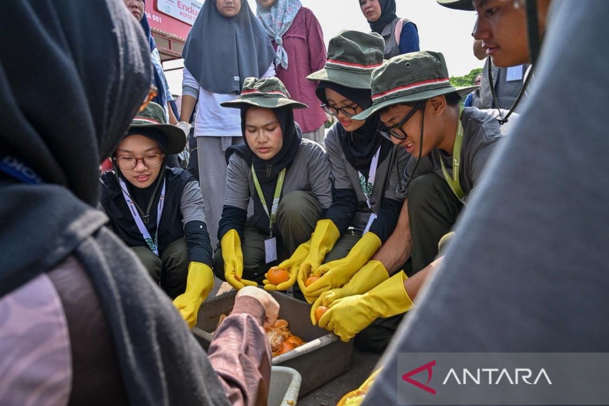 Pertamina ajak Generasi Muda belajar lingkungan melalui program GreenBus
