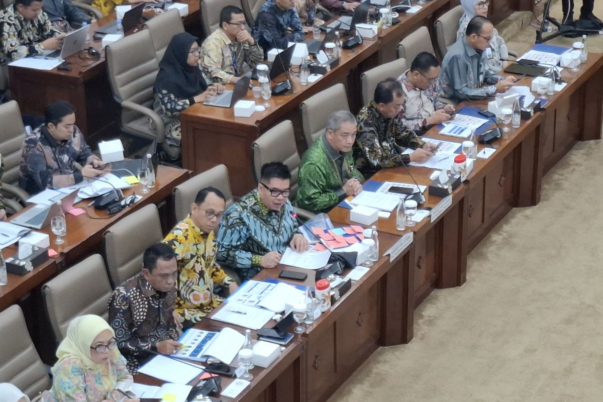 Taspen jelaskan laba 2025 turun karena pencadangan konservatif
