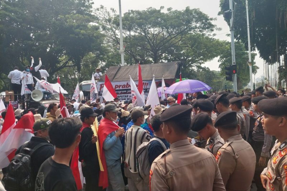 Masyarakat Kecil dan UMKM Bersatu untuk Mempertahankan Program Makan Bergizi Gratis