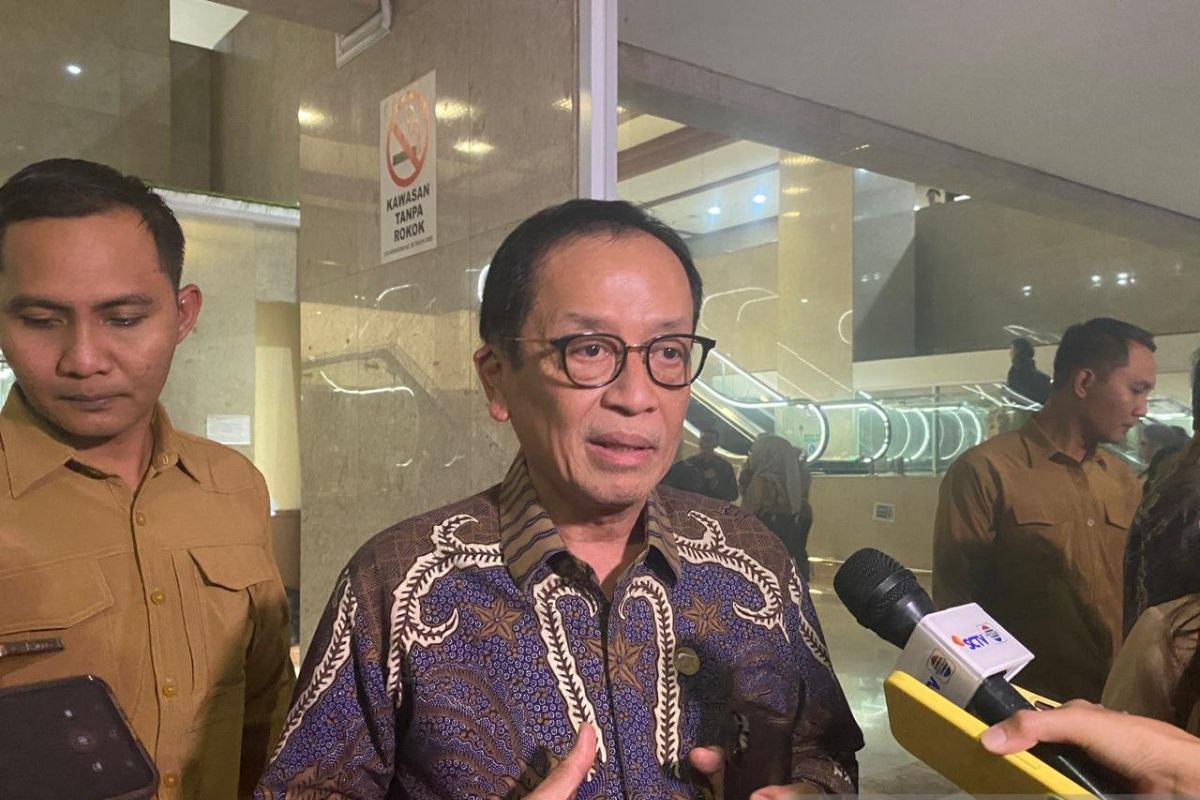 OJK Usulkan Pembatasan Penghimpunan Dana di Luar Kawasan PFII