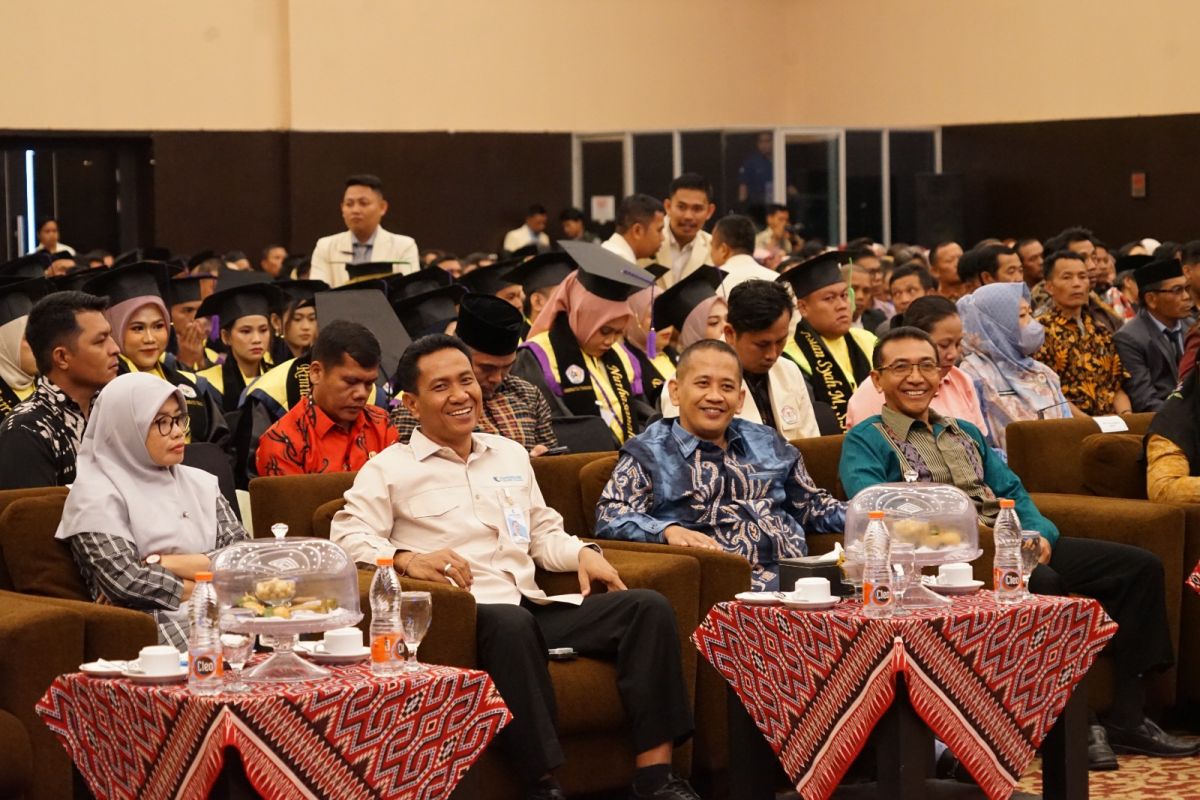 Kemenkum Sulbar hadiri wisuda Unika, ini harapannya