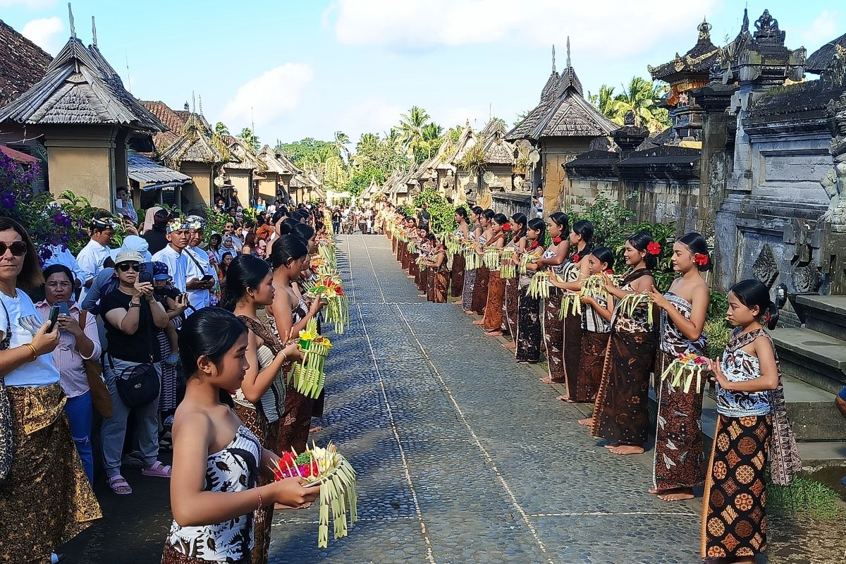 Kemenpar sebut sejumlah daya tarik utama wisman berlibur di Indonesia
