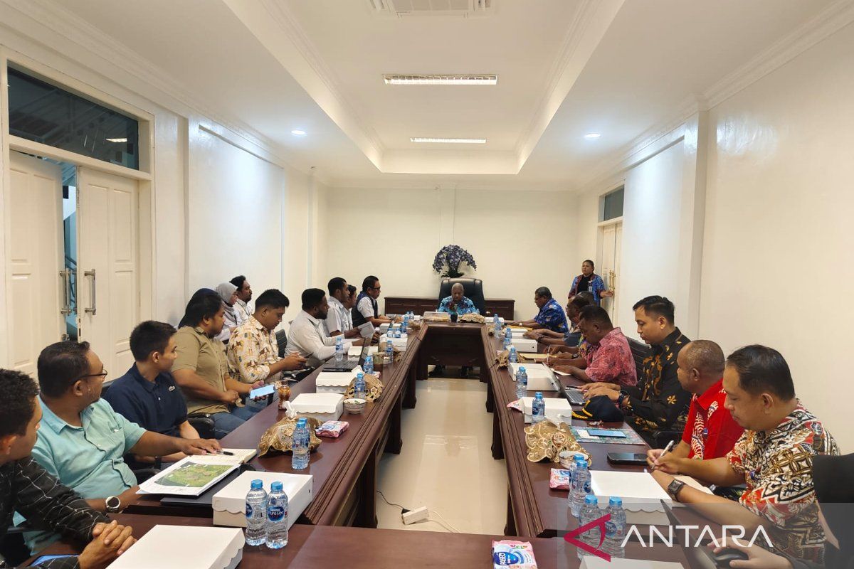 Papua Barat Percepat Rekonstruksi Gedung DPRP & MRPB: Janji APBN atau Penundaan Lain?