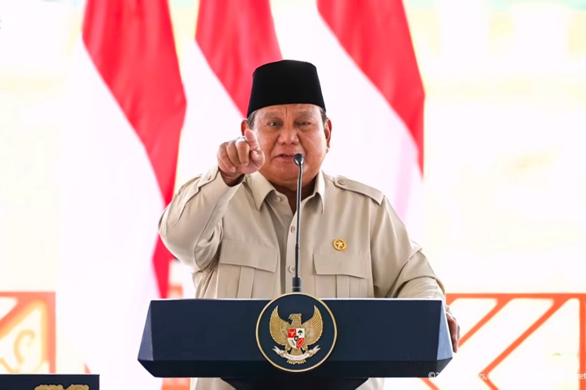 Prabowo meminta pejabat militer, polisi dan jaksa introspeksi diri