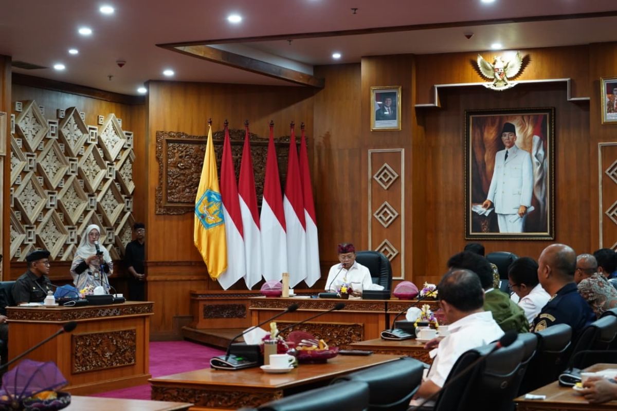 Bali mulai bahas potensi pembangkit listrik arus laut Nusa Penida