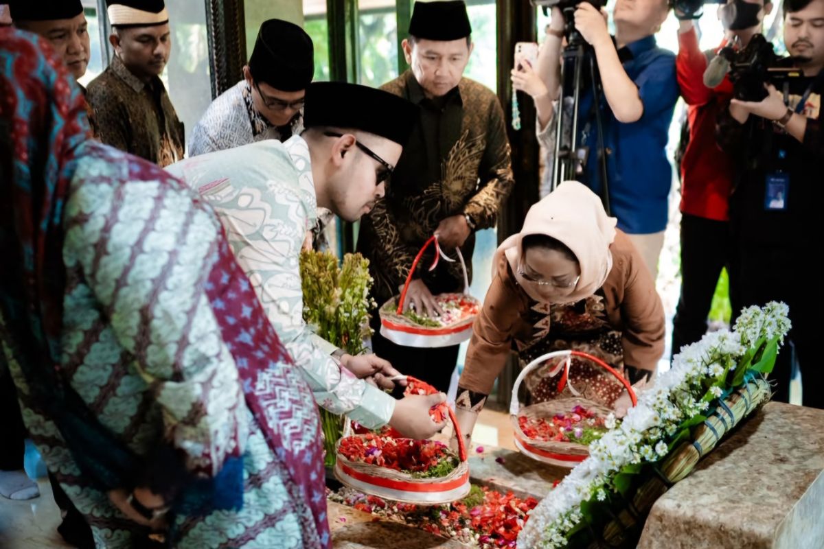Dekopin Gelorakan Regenerasi Gen Z: Mampukah Gerakan Koperasi Indonesia Bangkit dari Bayang-Bayang Kemunduran?