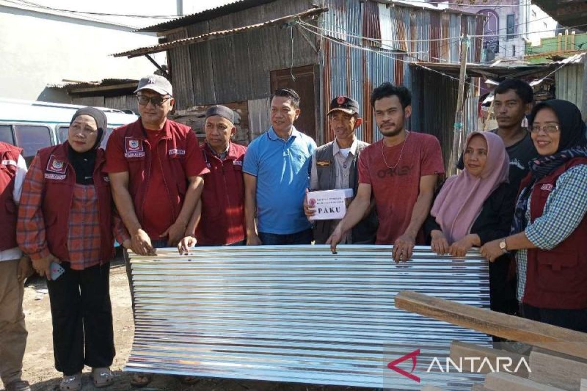 BPBD salurkan bantuan rekonstruksi korban kebakaran di Jalan Tinumbu Makassar