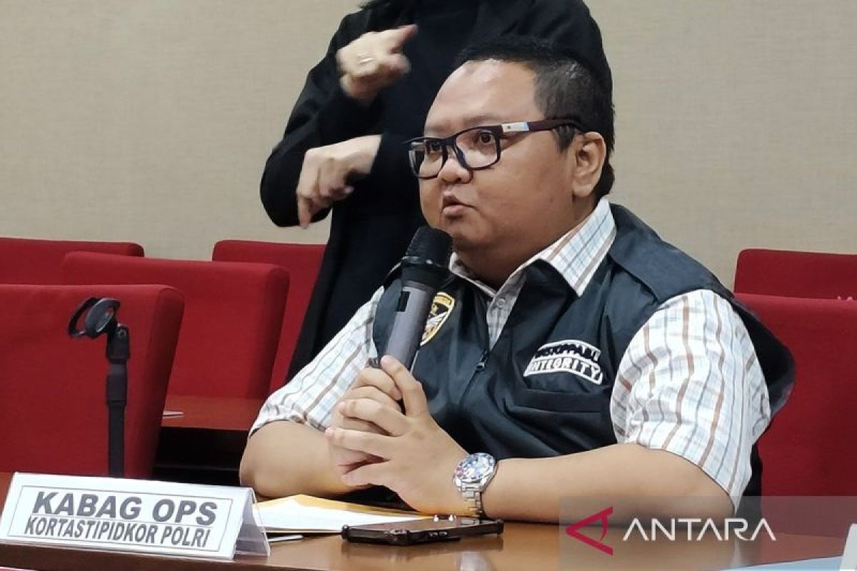 Polri limpahkan bertahap berkas tiga perkara korupsi ke Kejagung