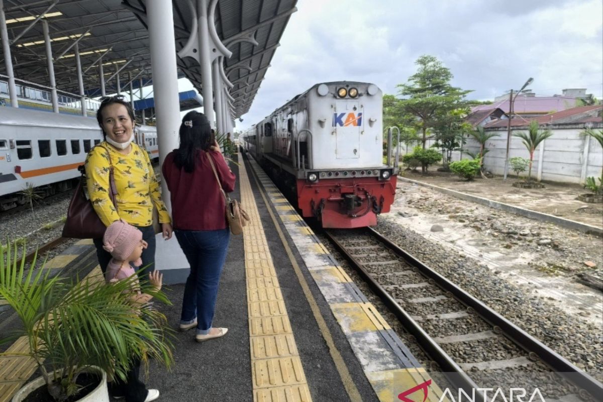 Penumpang Stasiun Lubuk Pakam Naik 6%: Apa Makna di Balik Angka?