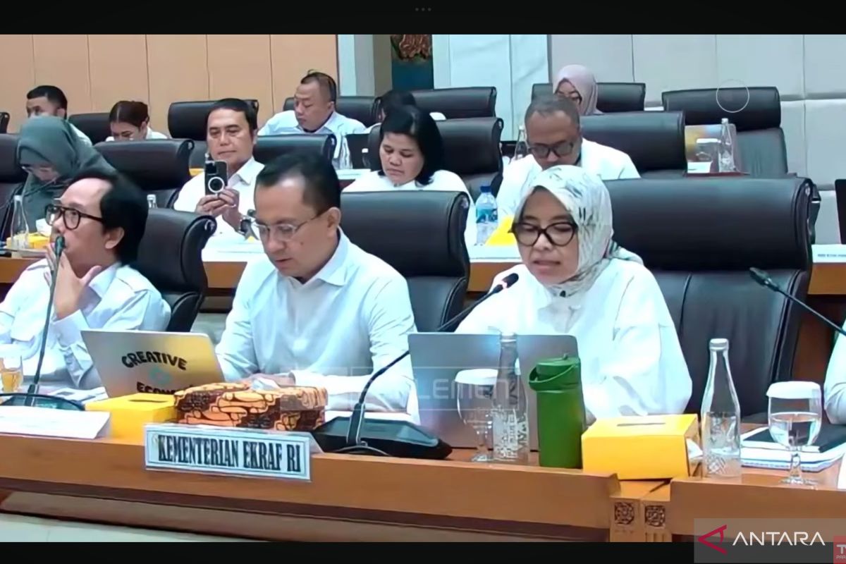 Menggadaikan Ide di Depan Bank: Strategi Kemenekraf Buka 'Pintu Terkunci' Pembiayaan Ekonomi Kreatif