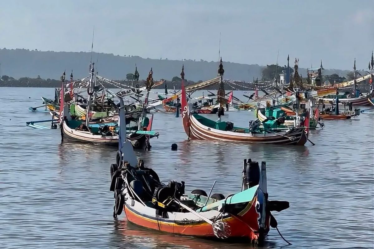 Banyuwangi Jadi 'Etalase' Ekonomi Biru ASEAN: Ambisi Diplomasi atau Solusi Riil bagi Nelayan?