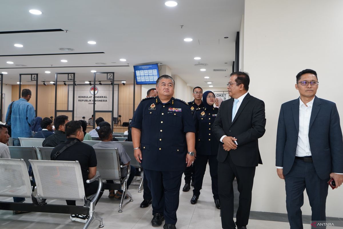 Konsul Jenderal RI Kuching terima Pengarah JPJ Sarawak