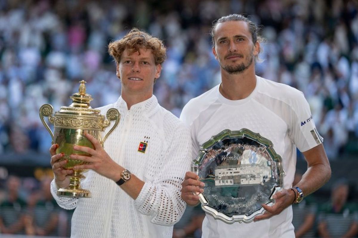 Zverev Ngahontal Kaunggulan, Alcaraz Leungit Ti Posisi Kadua Dunya Sanggeus Wimbledon 2026