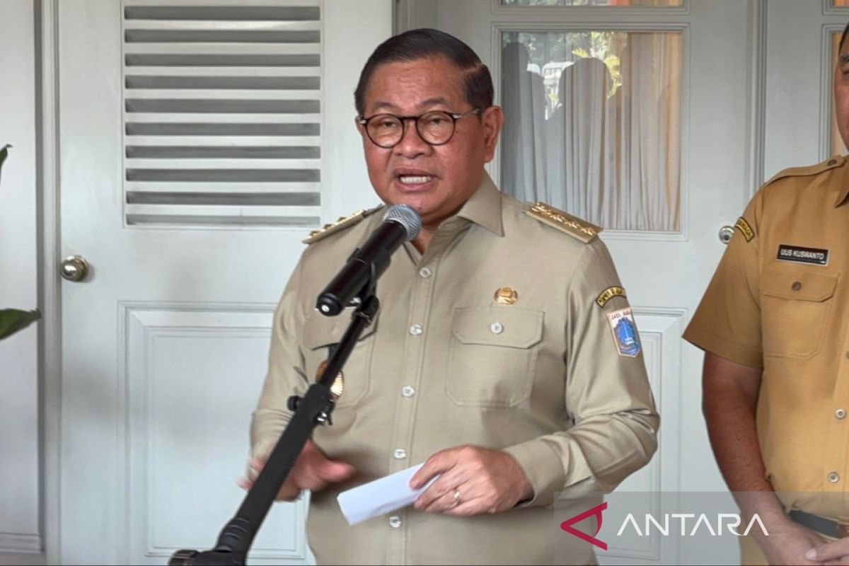 Pramono dukung edukasi pilah sampah dalam materi MPLS