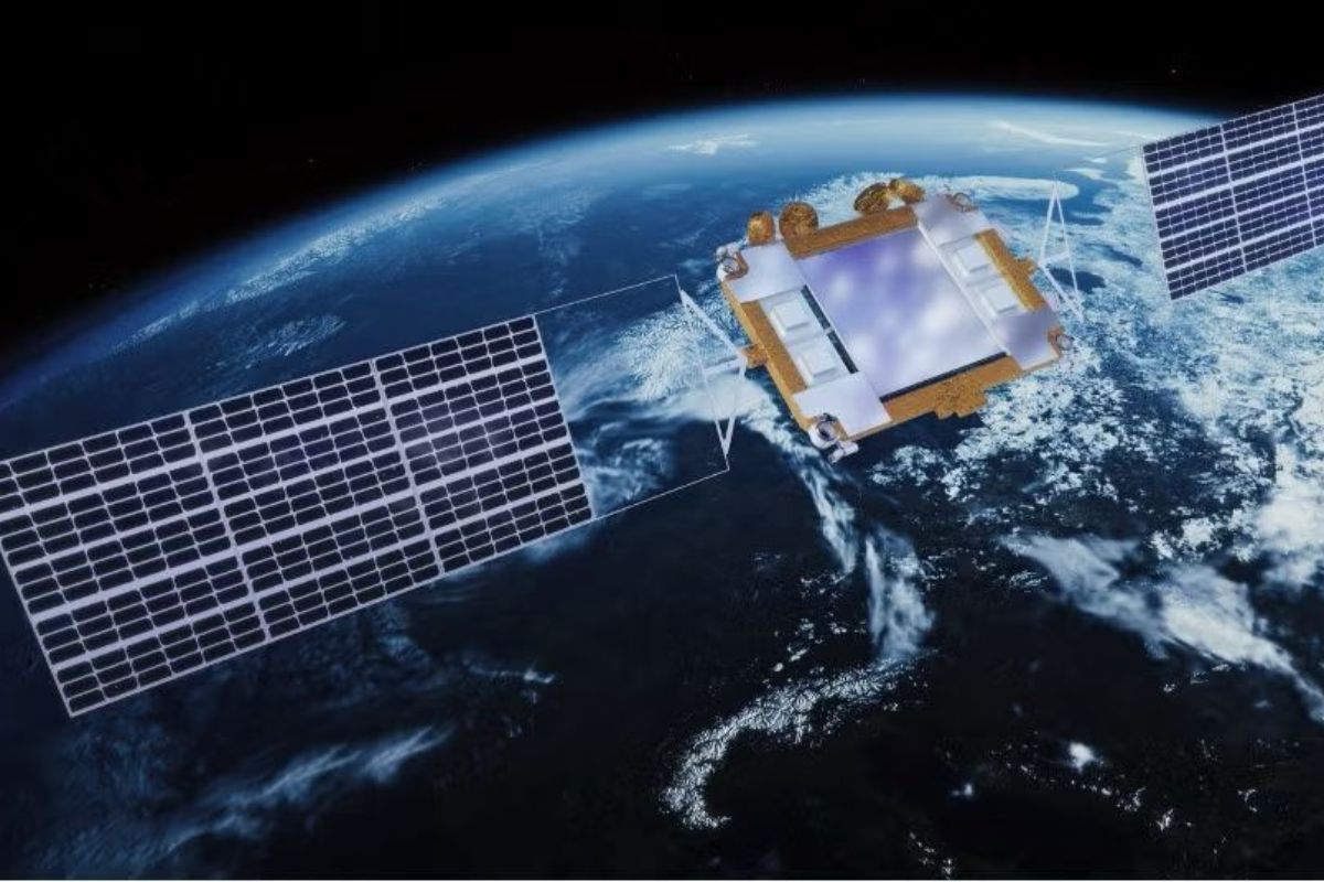Telkomsat dan UNIVITY jajaki pengembangan teknologi VLEO dan Direct-to-Device di Indonesia