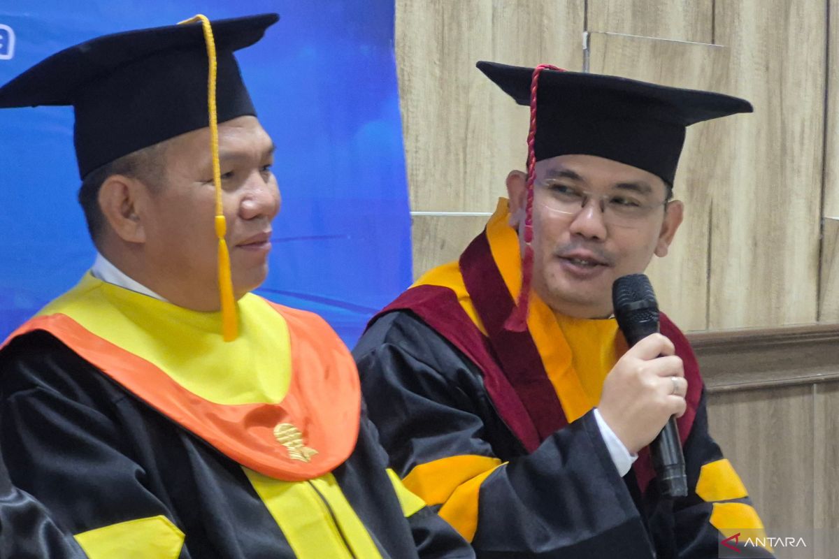 Dari Meja DPR ke Kelas Daring: Kisah Panjang Gus Habib Menembus Batas Akademik Universitas Terbuka