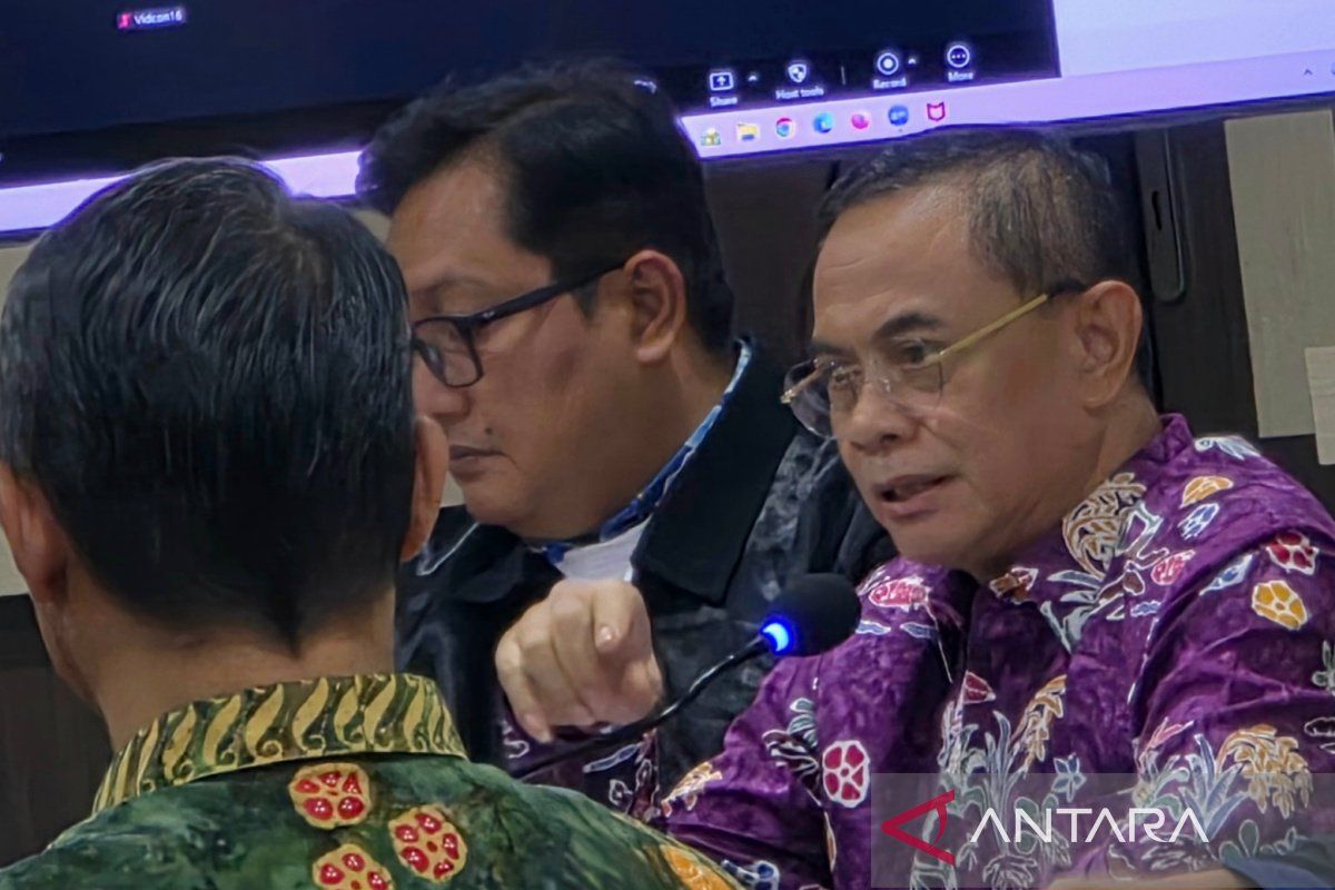 Delapan camat diperiksa di sidang korupsi Bupati Pati