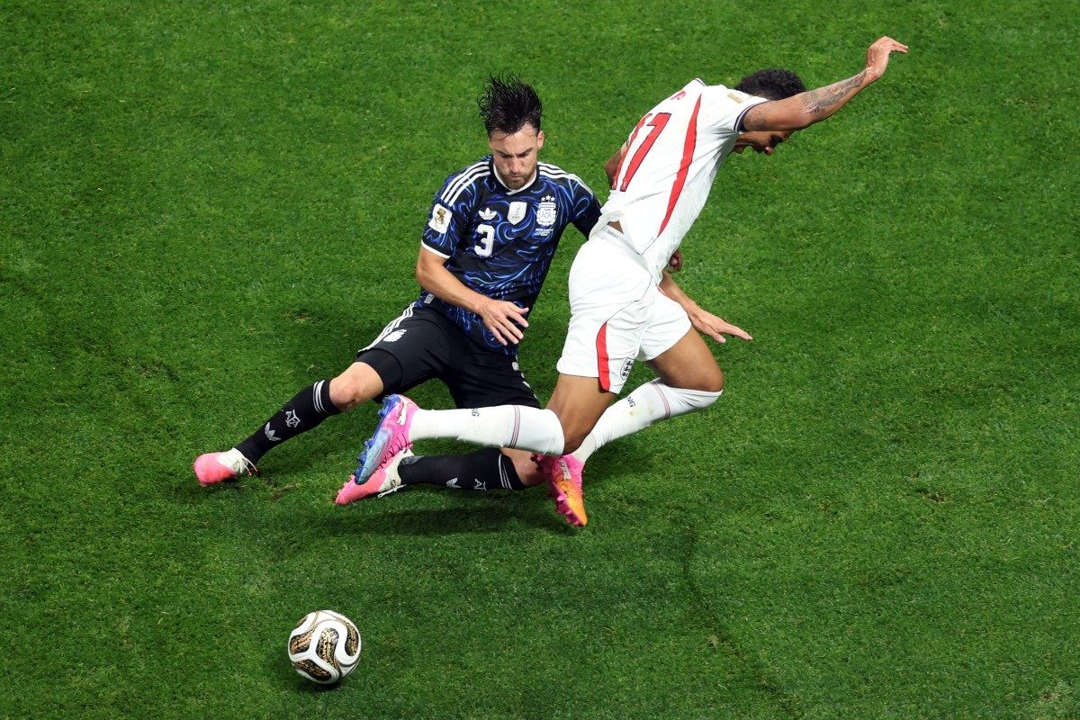 Babak pertama Inggris vs Argentina sengit, skor masih nirgol