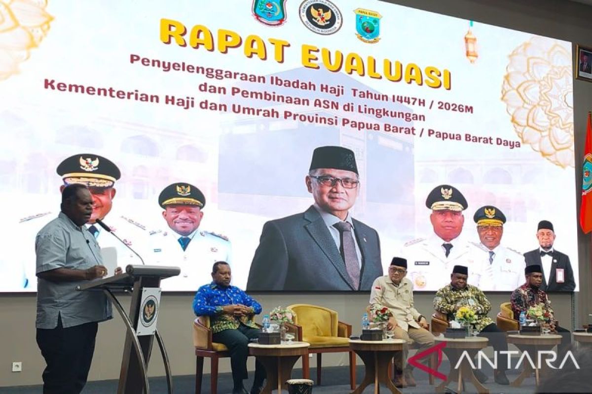 Gubernur: Pengembangan Bandara DEO strategi dukung embarkasi haji - ANTARA News Papua Tengah
