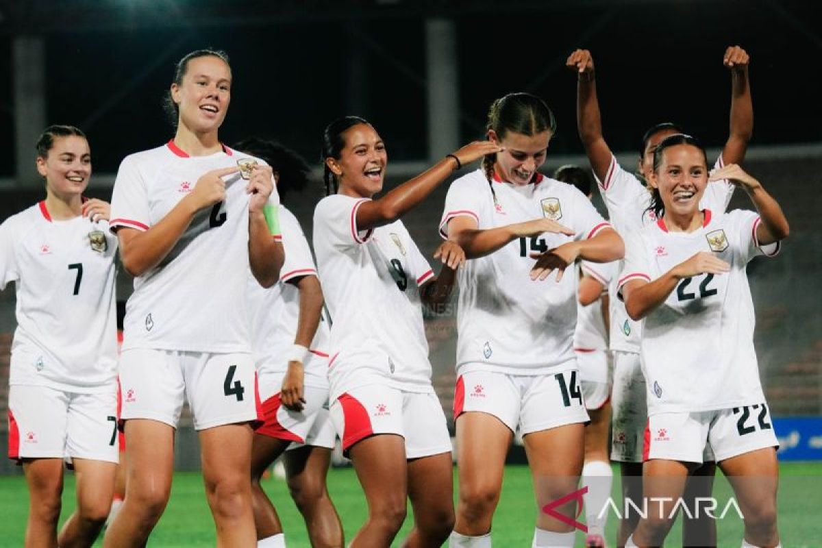 Menang telak 5-0, timnas putri Indonesia kembali juara AFF Women's Cup