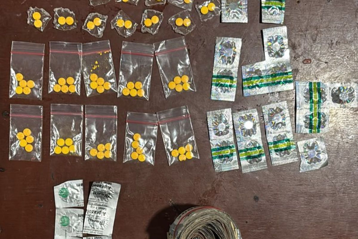 Polisi kembali ungkap peredaran obat keras ilegal di Kalideres