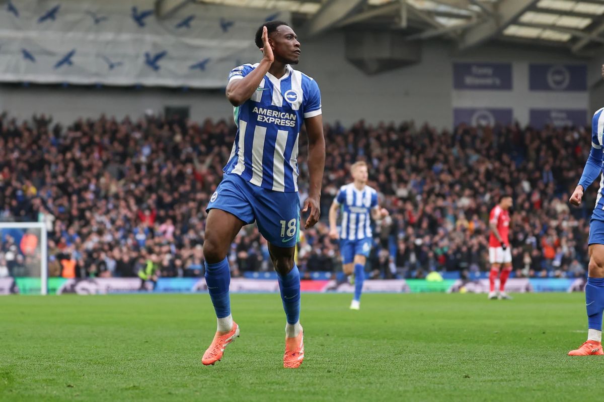 Chelsea bidik Danny Welbeck dan Jordan Henderson