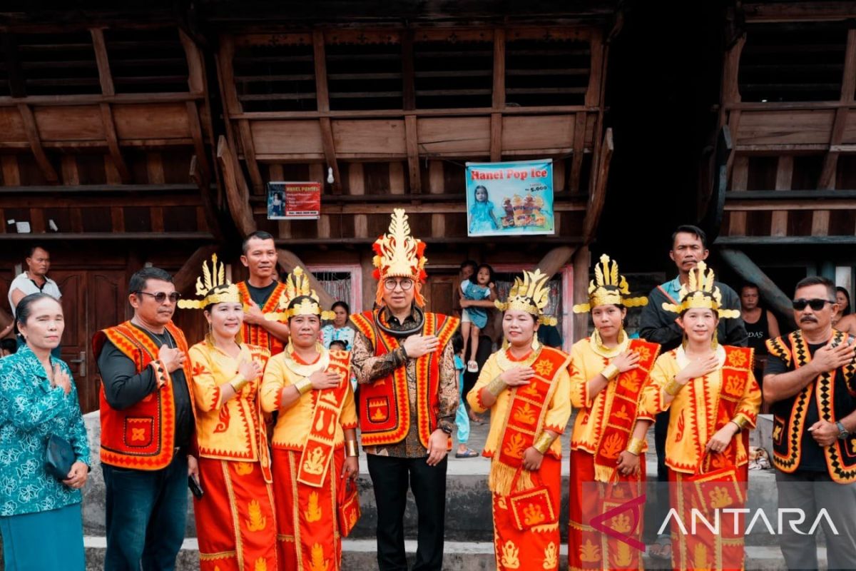 Kemenbud identifikasi langkah lestarikan desa adat Hiliamaetaniha