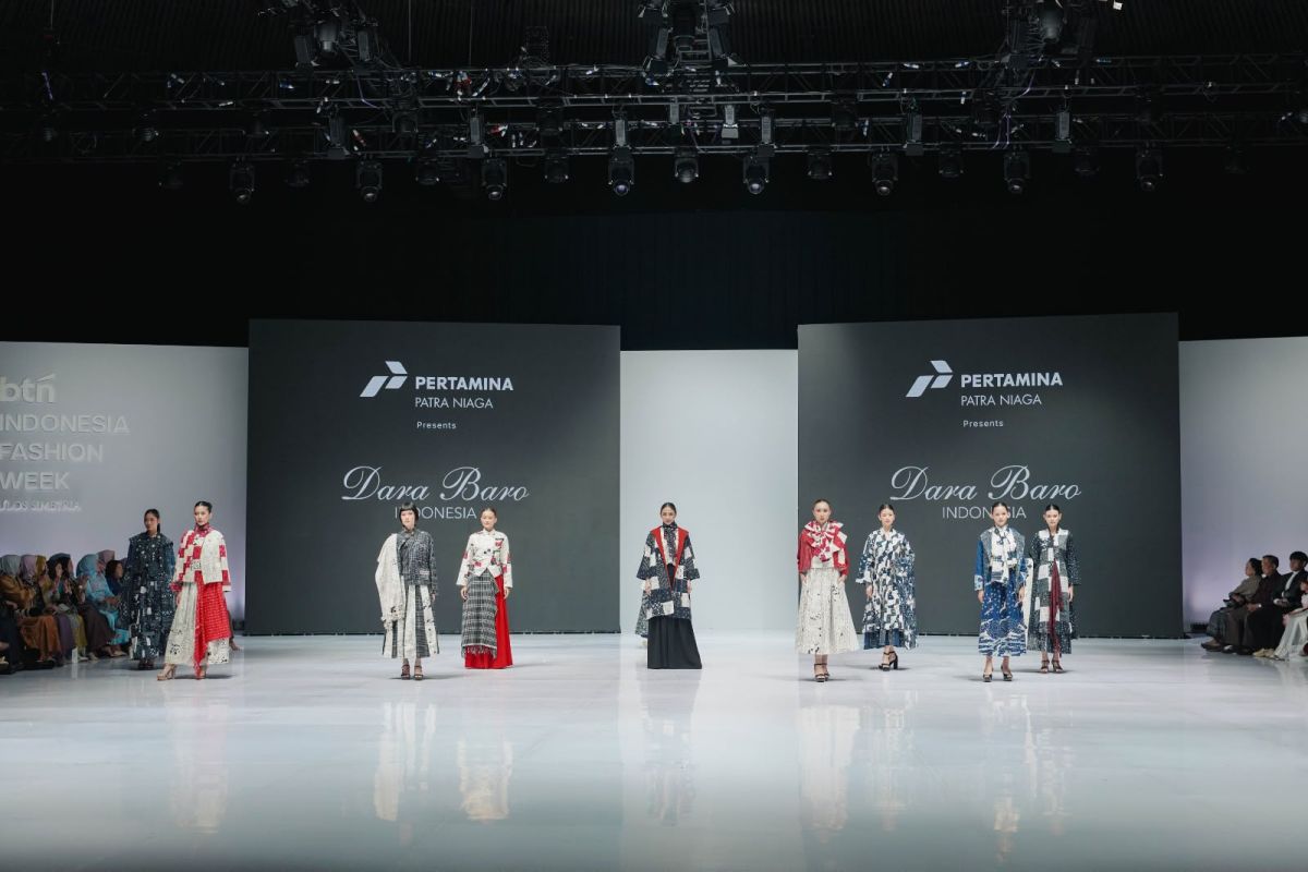 Pertamina Patra Niaga bawa 11 UMKM binaan di Indonesia Fashion Week