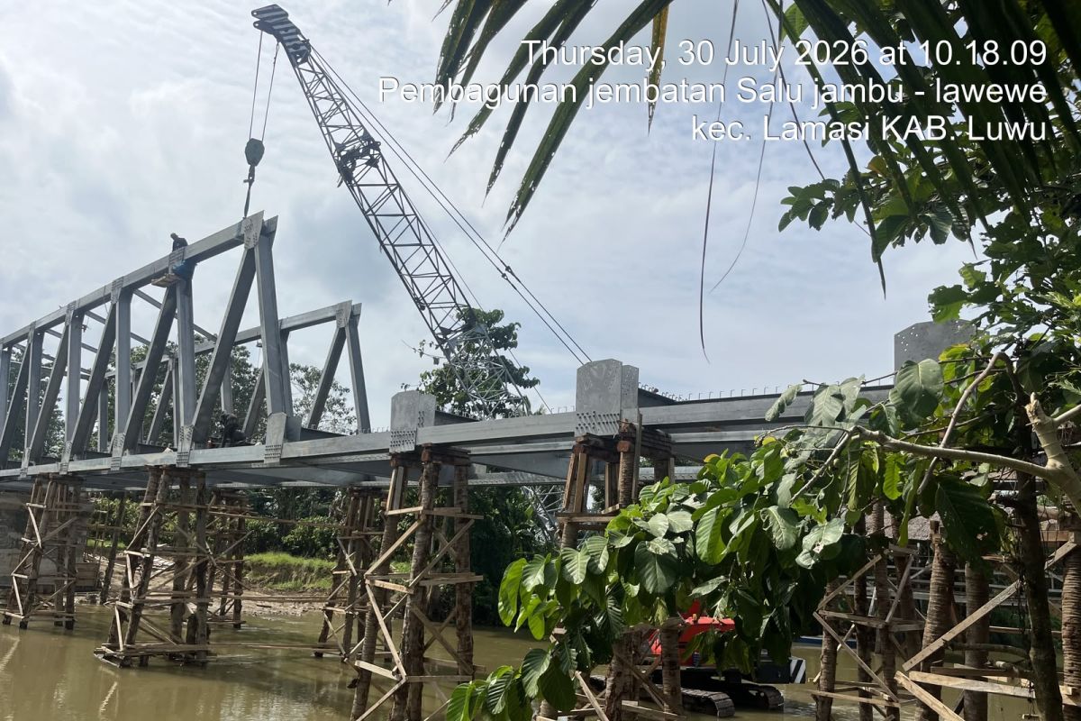 Jembatan Salujambu penghubung Luwu-Luwu Utara segera digunakan