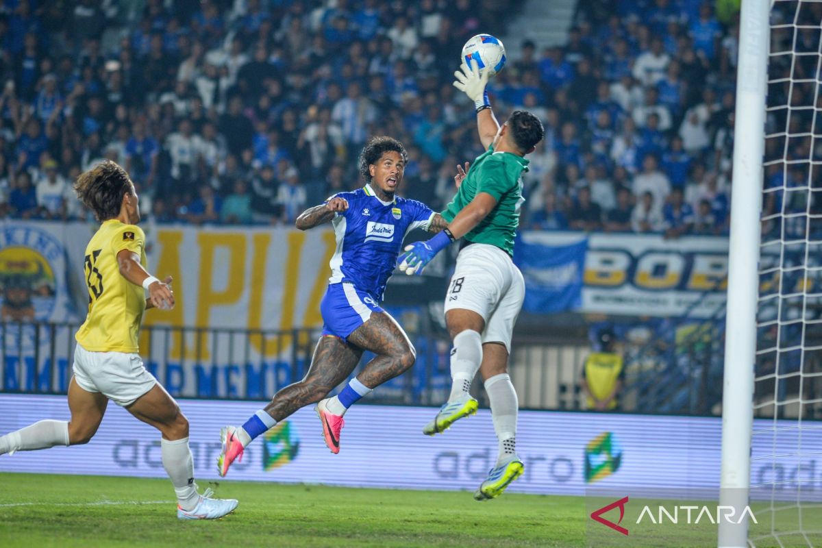Menang atas Tampines Rovers, Persib Bandung ke semifinal Piala Presiden