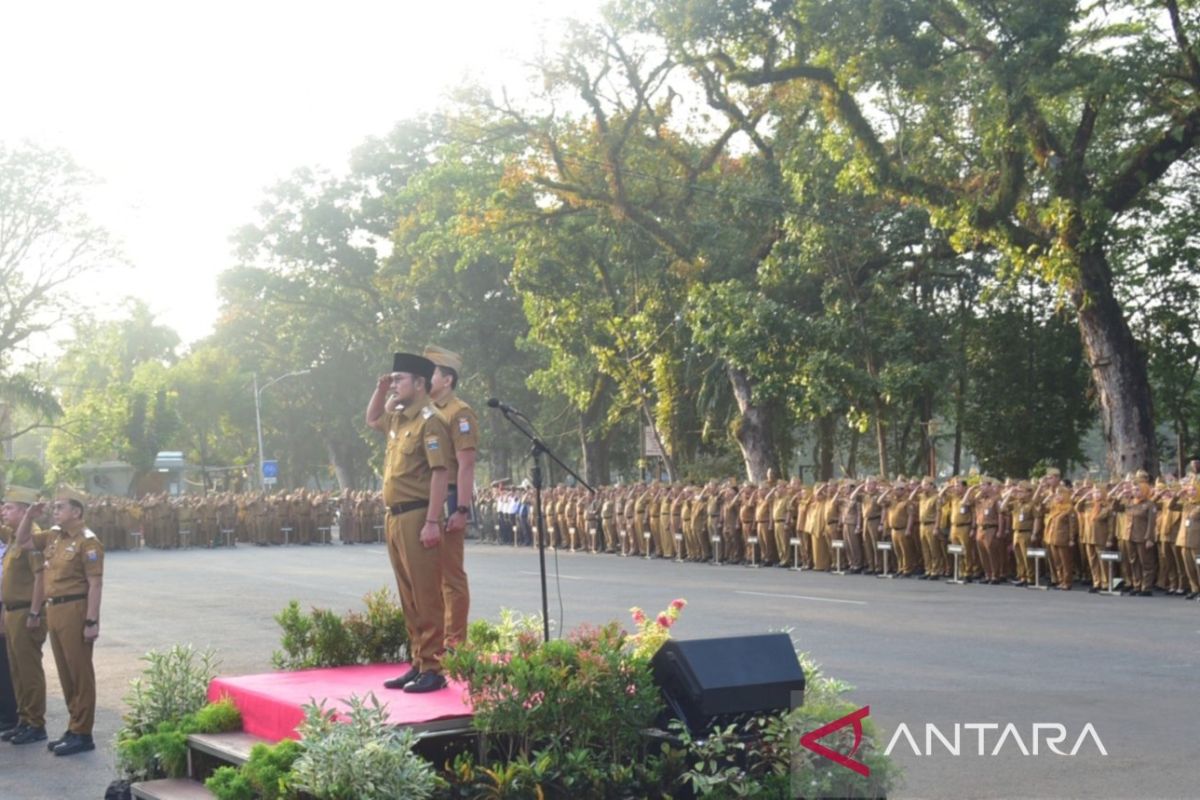Wawako Prima Salam intruksikan OPD pasang bendera merah putih