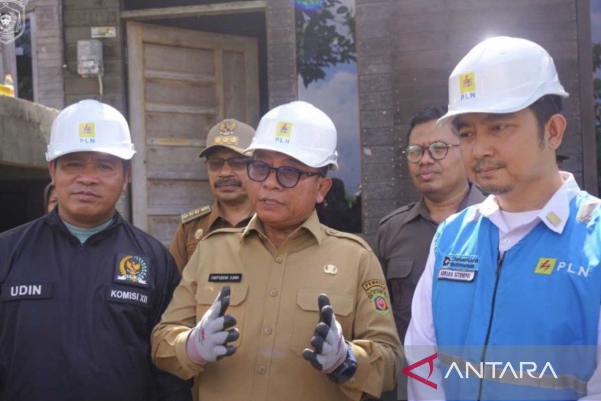 PLN salurkan listrik gratis bagi 65 keluarga prasejahtera di Samarinda