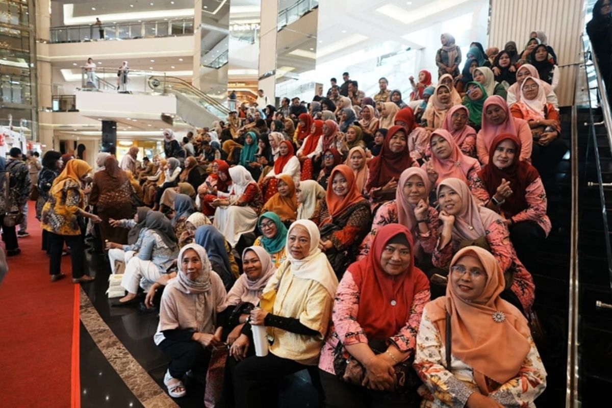 51 perajin Dekranasda Jakbar ikuti ajang promosi di mal