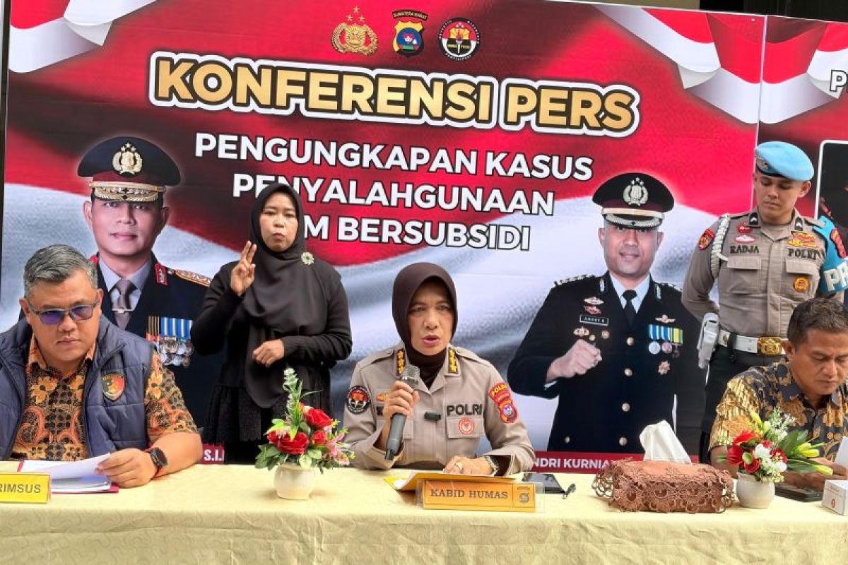 Polda Sumbar sita 13.298 liter biosolar dari lima kasus