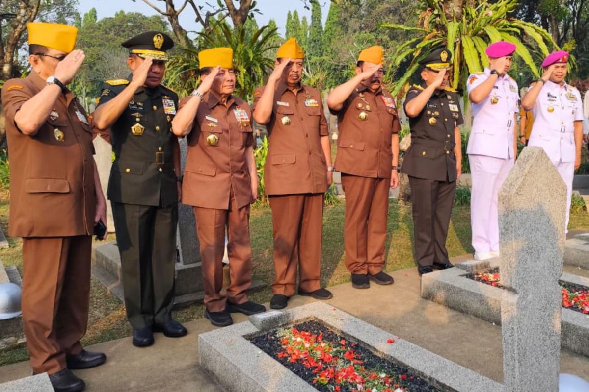 Kemenhan gelar Ziarah Nasional Veteran di TMP Kalibata