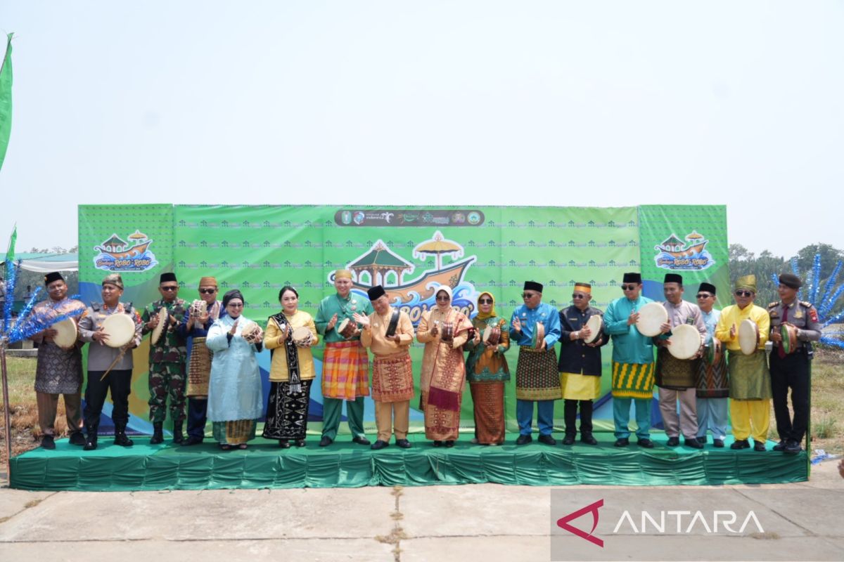 Gubernur Kalbar jadikan Robo-robo Mempawah penggerak pariwisata - ANTARA News Kalimantan Barat