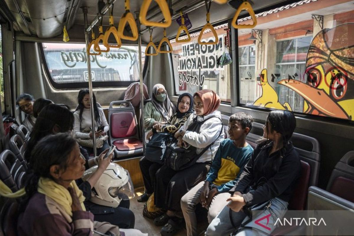 Pemprov perluas operasional bus Trans Jateng hingga KIT Batang
