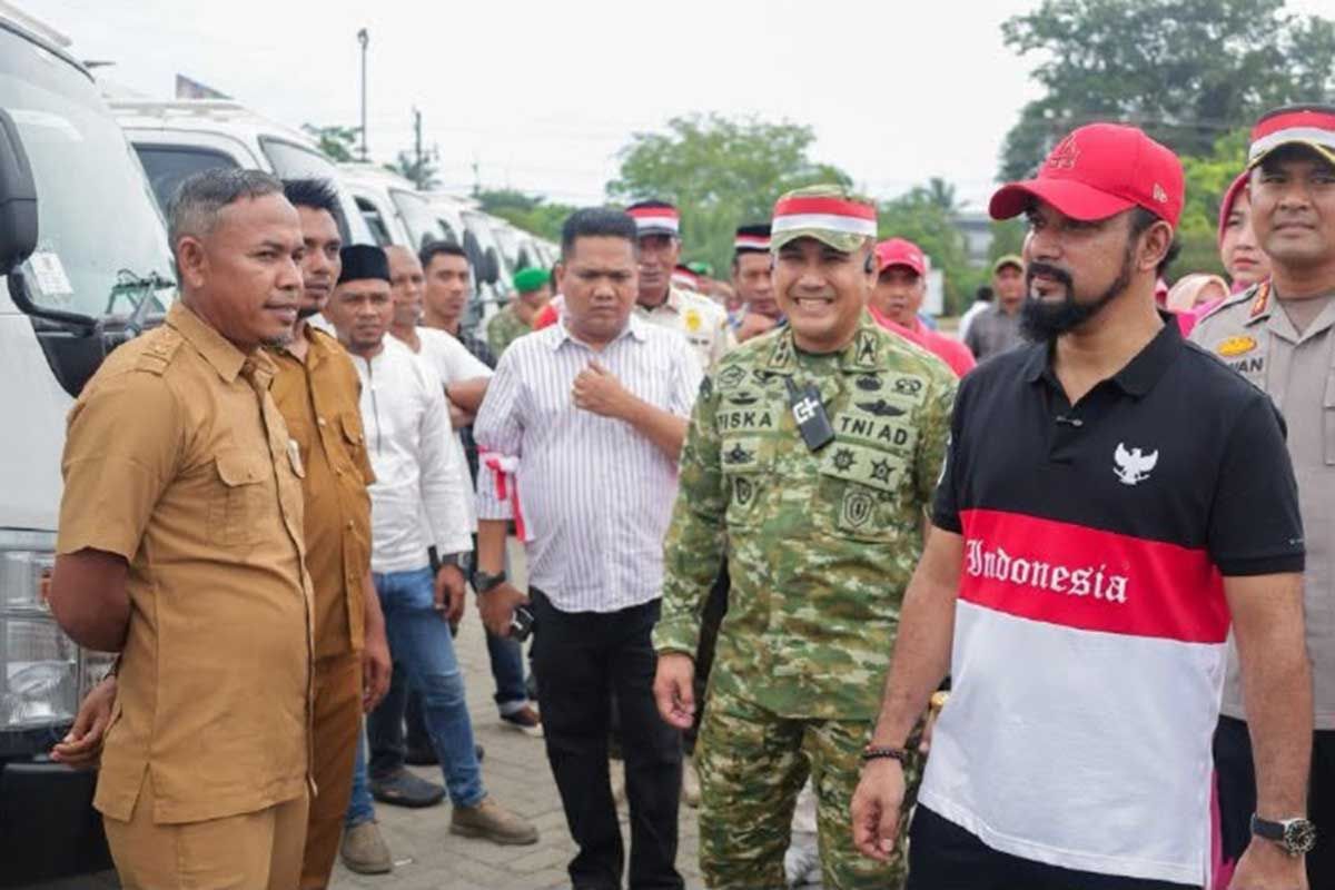 Pemkab Aceh Timur salurkan 20 mobil pikap kepada KDMP