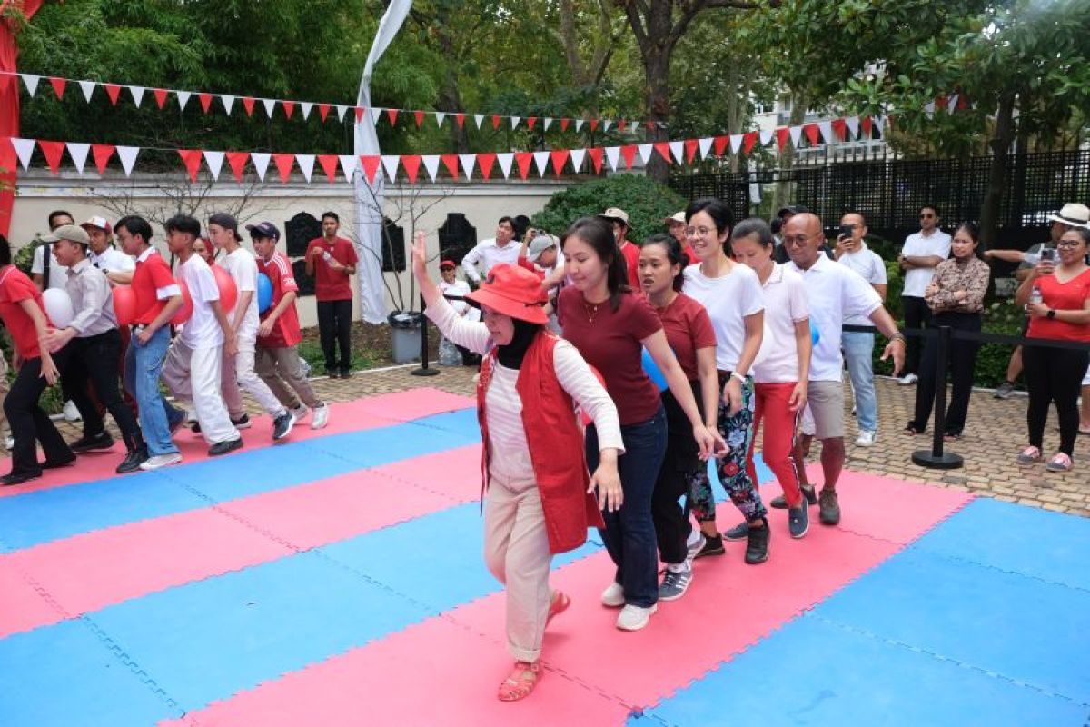 "Fun games" di KBRI Paris obati rindu semarak HUT RI bagi diaspora